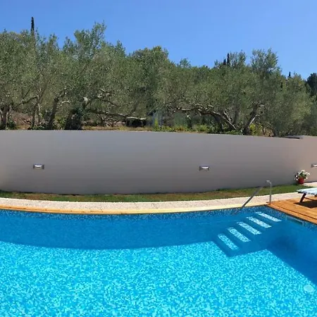 Holiday home Antonija
