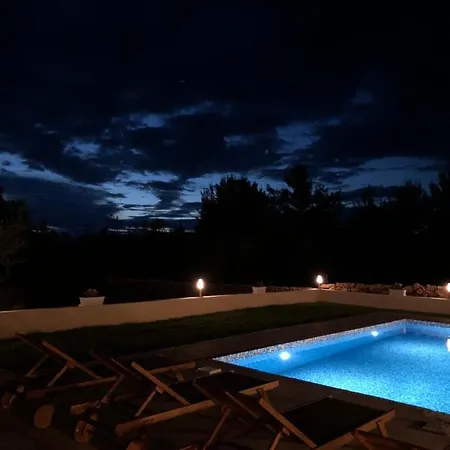 別荘 Antonija スタリー・グラード